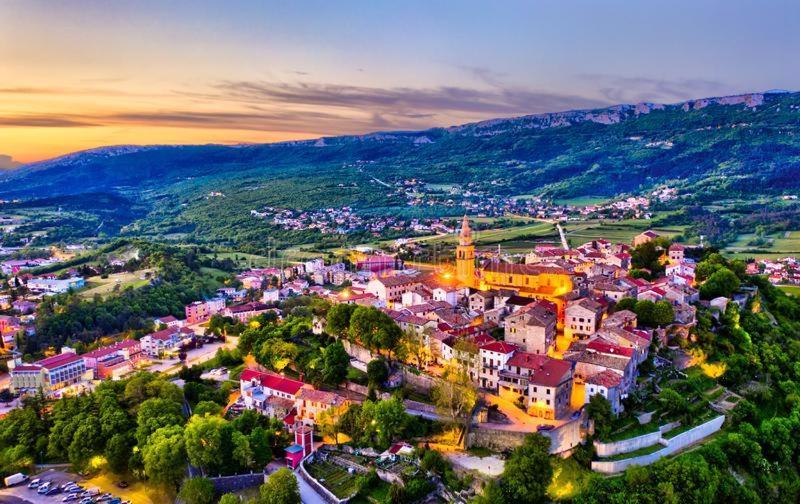 Casa Luana Villa Roč Dış mekan fotoğraf